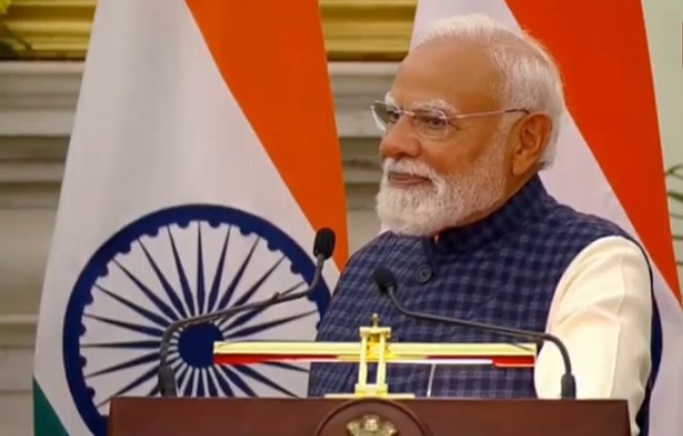 इस खबर में पश्चिम एशिया, इजराइल-ईरान तनाव, भारत की कूटनीति, पीएम मोदी, ओमान, फ्रांस, जॉर्डन जैसे हाई वॉल्यूम कीवर्ड शामिल हैं, जिससे यह गूगल डिस्कवर पर आसानी से रैंक कर सकता है।